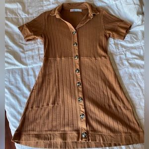 Free people brown short sleeve button up dress medium